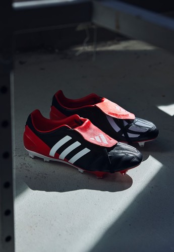 Uk8 adidas predator mania made - adidas,